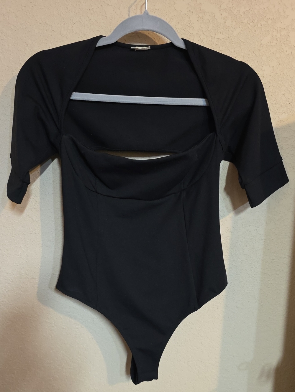 NWOT^INTIMATELY FREE PEOPLE* Short Sleeve Bodysuit with Front And Back Cutout